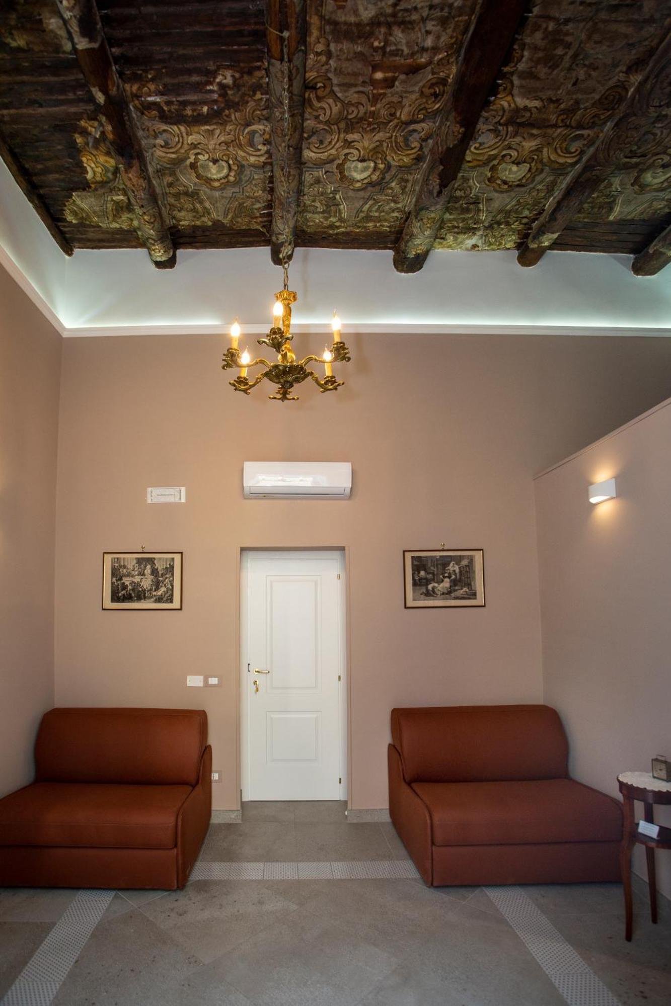 Hotel Xenia Neapolis Exterior foto